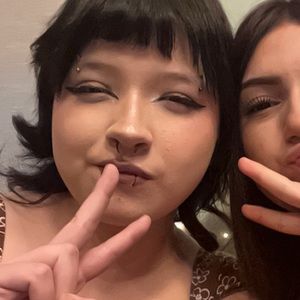 Meet your Posher, Gabb